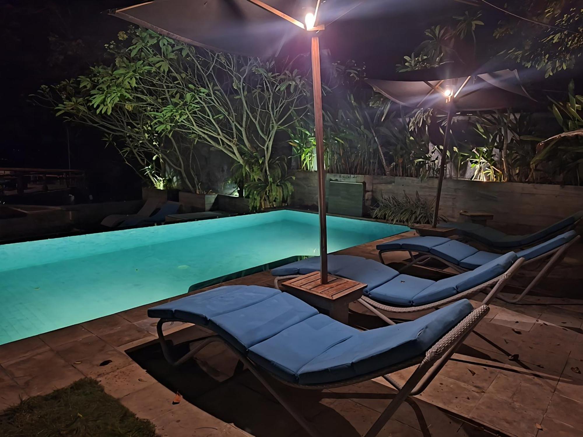 Javacove Beach Hotel Batukaras Εξωτερικό φωτογραφία