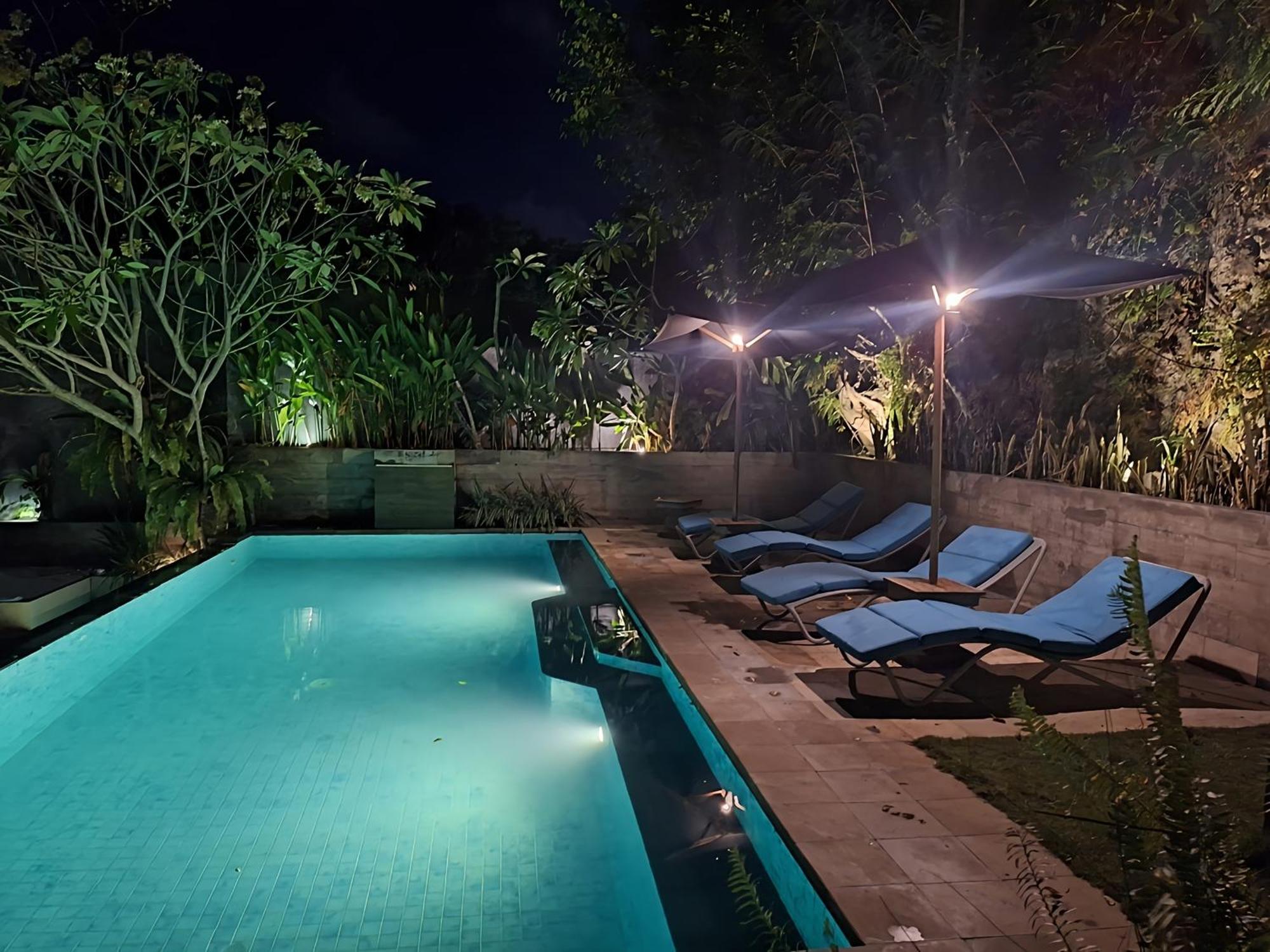 Javacove Beach Hotel Batukaras Εξωτερικό φωτογραφία