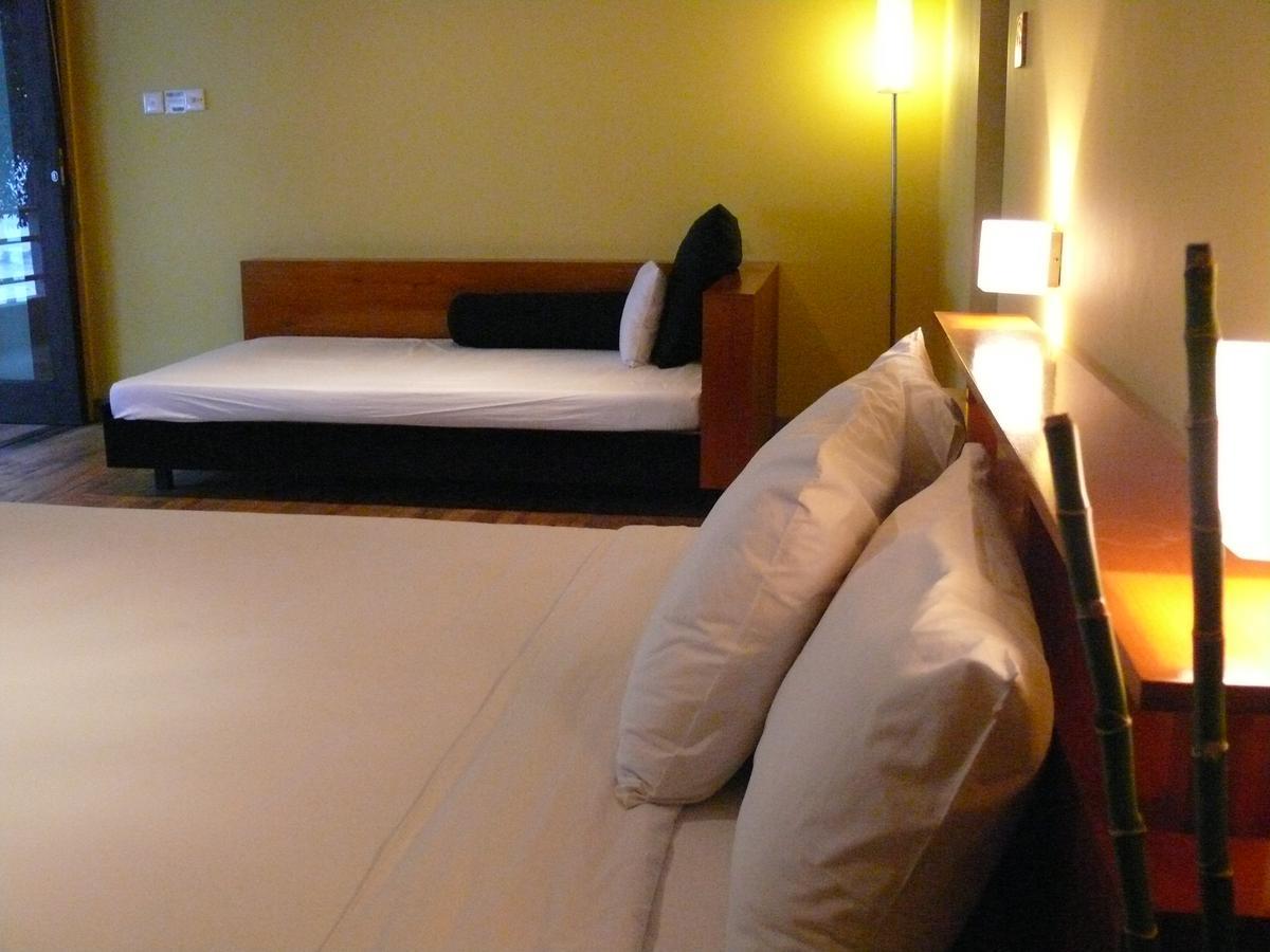 Javacove Beach Hotel Batukaras Εξωτερικό φωτογραφία